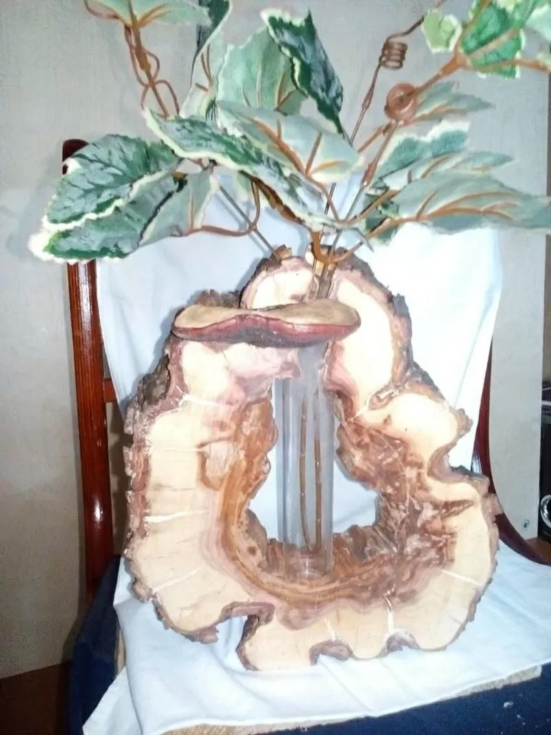 Декоративные вазы ,  пано ручной работы из дерева 2