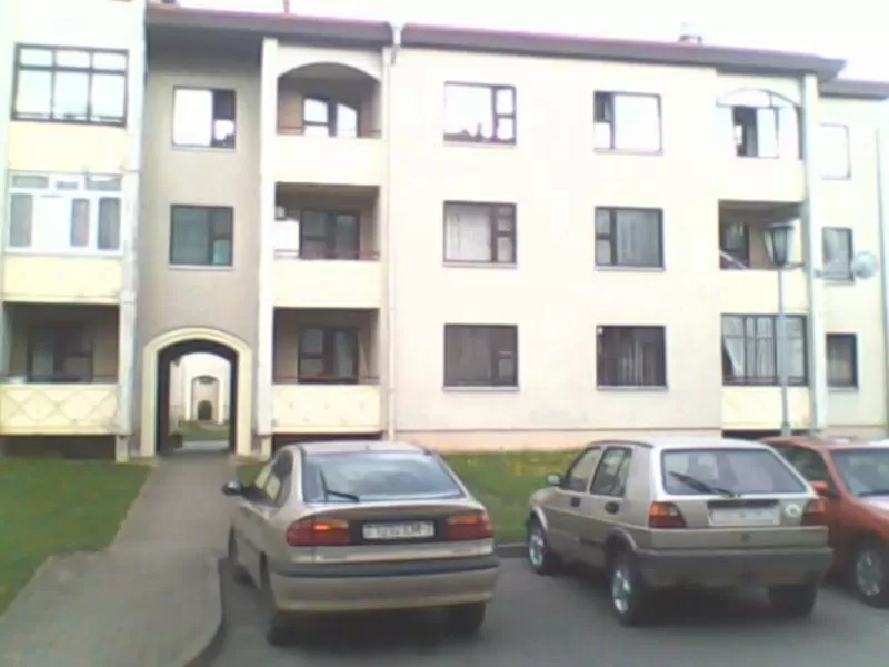 Россь г.п.,  новый городок,  Волковысский р-н. 3-комнатная квартира