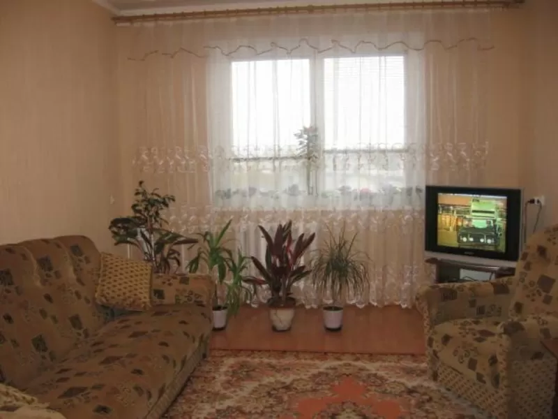 Продам 2- комнатную квартиру по ул. Сокольская (район суворова)